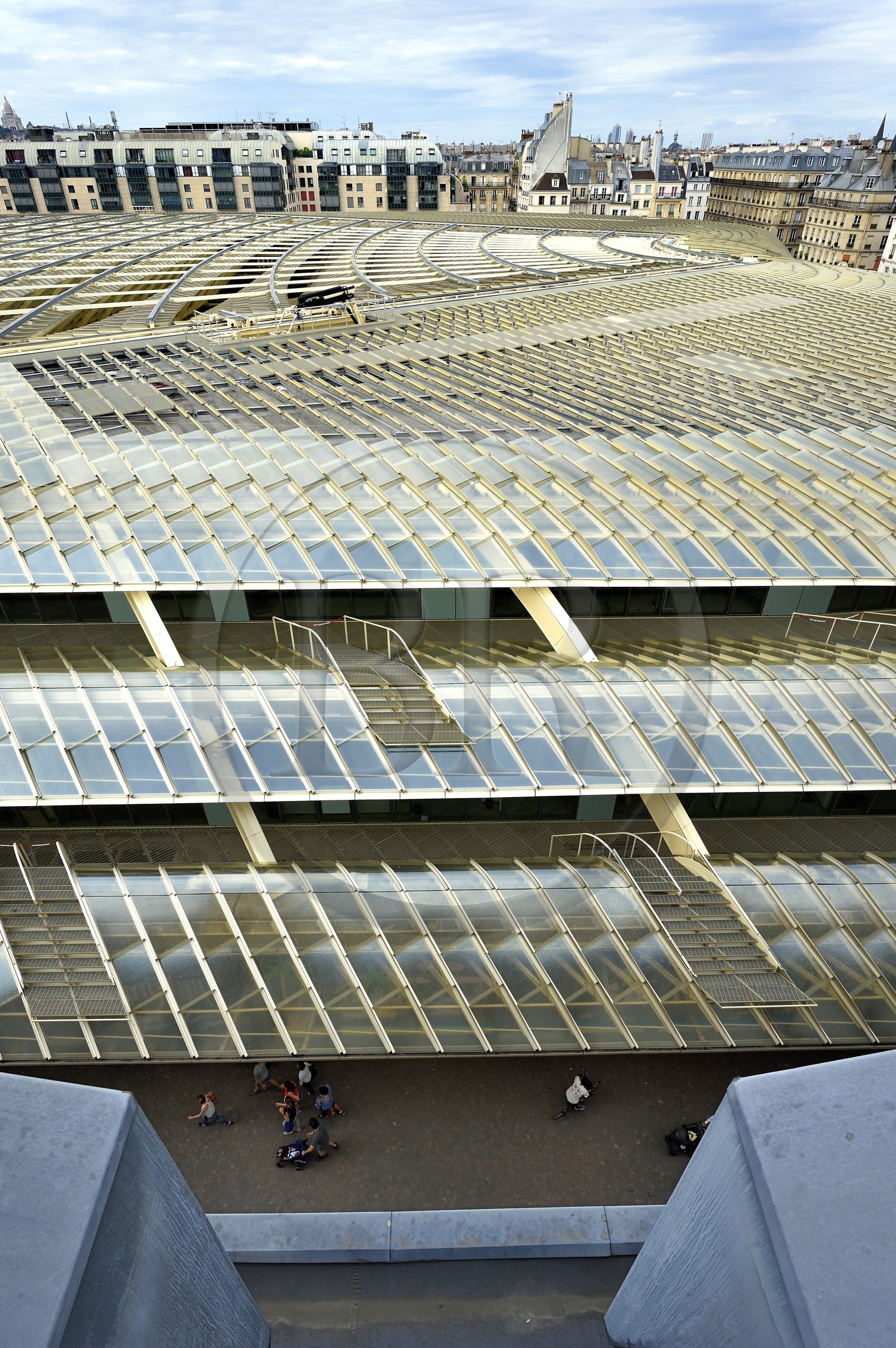 France, Paris (75), la Canopée du Forum des Halles faite de verre et de métal, par les architectes Patrick Berger et Jacques Anziutti