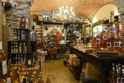 France, Haute-Corse (2B), Bastia, le magasin de produits corses U Montagnolu