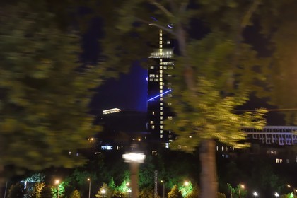 Géorgie, Tbilissi, nouveau gratte-ciel de verre Biltmore Hotel Tbilisi