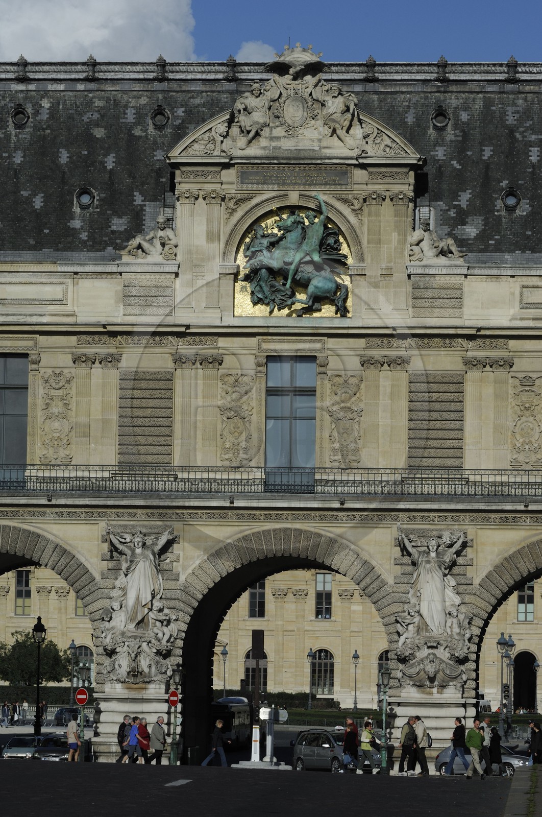 France, Paris (75), Le Louvre, porte des Lions