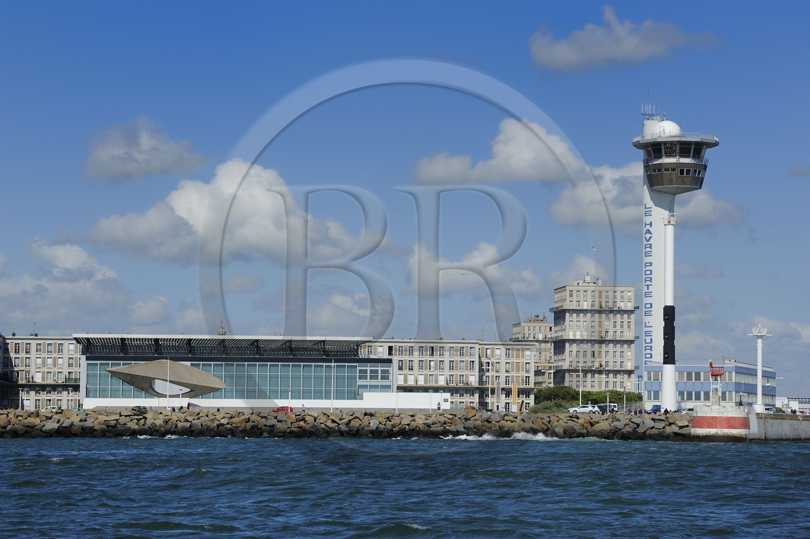 France, Seine Maritime, Le Havre, Downtown rebuilt by Auguste Perret listed as World Heritage by UNESCO, the Museum of Modern Art Andre Malraux by the sea is surrounded by Perret buildings