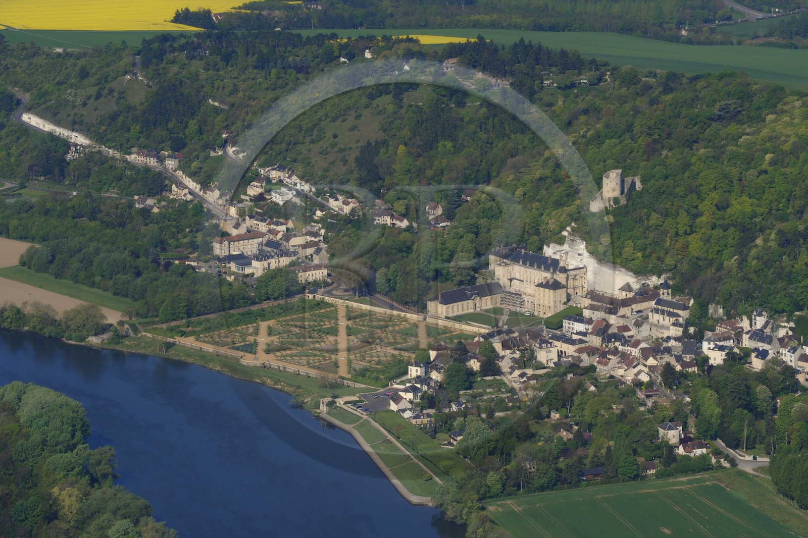 France, Val d'Oise, La Roche Guyon, labelled Les Plus Beaux Villages de France (The Most Beautiful Villages of France), the castle (aerial view)