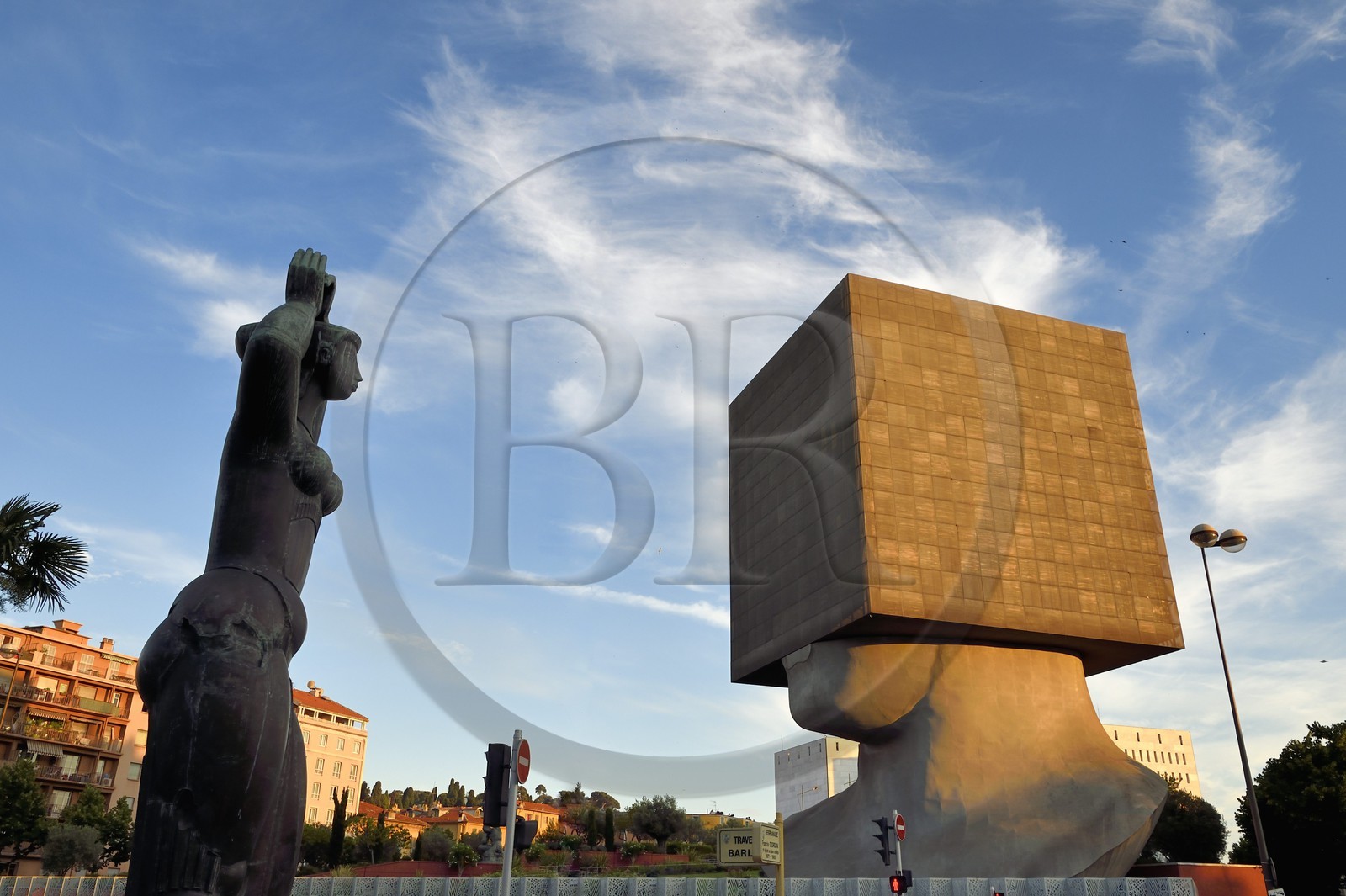 France, Alpes-Maritimes, Nice, the Tete Carrée (square head), inhabited sculpture (sculptor Sacha Sosno) which houses the administration of the library Louis Nucera