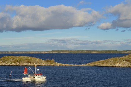 Suède, Västra Götaland, Iles Koster, Sydkoster, Ekenäs, bateau de pêche