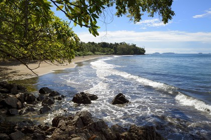 Panama, Chiriqui province, Gulf of Chiriqui National Marine Park, Isla Palenque, playa Palenque south beach