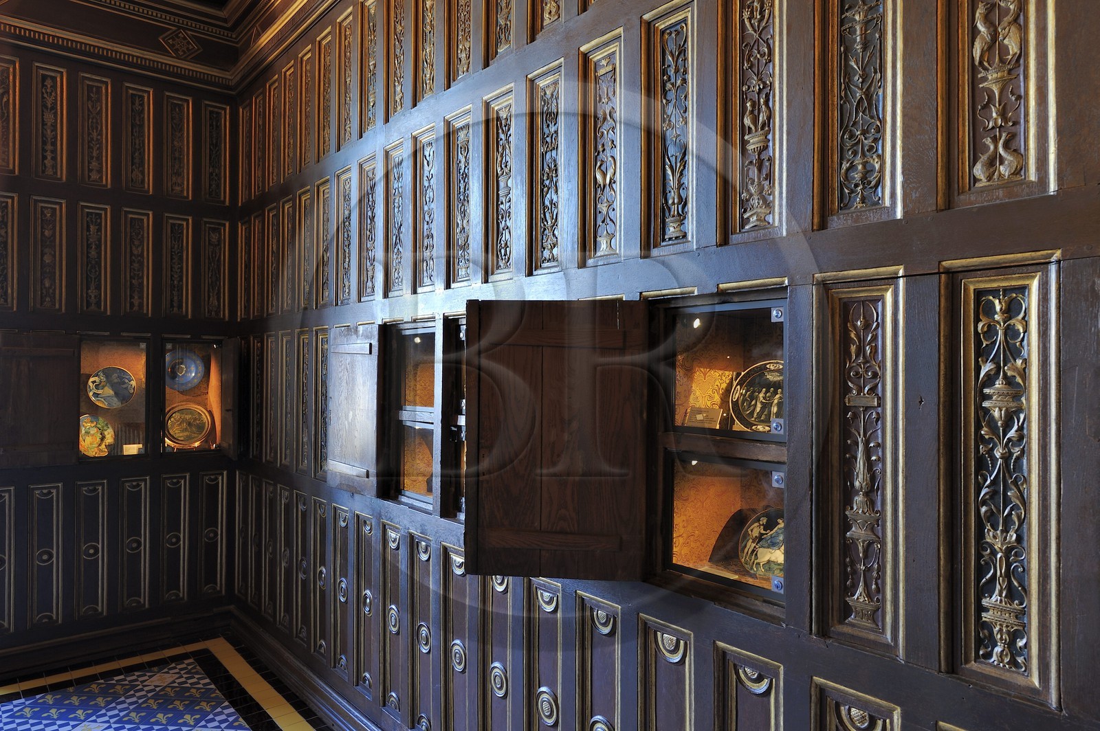 France, Loir-et-Cher (41), vallée de la Loire classée au Patrimoine Mondial de l'UNESCO, château de Blois, détail du cabinet de la Reine