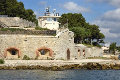 France, Var (83), la rade de Toulon, La Seyne-sur-Mer, le Fort de l'Eguillette sur la corniche Bonaparte