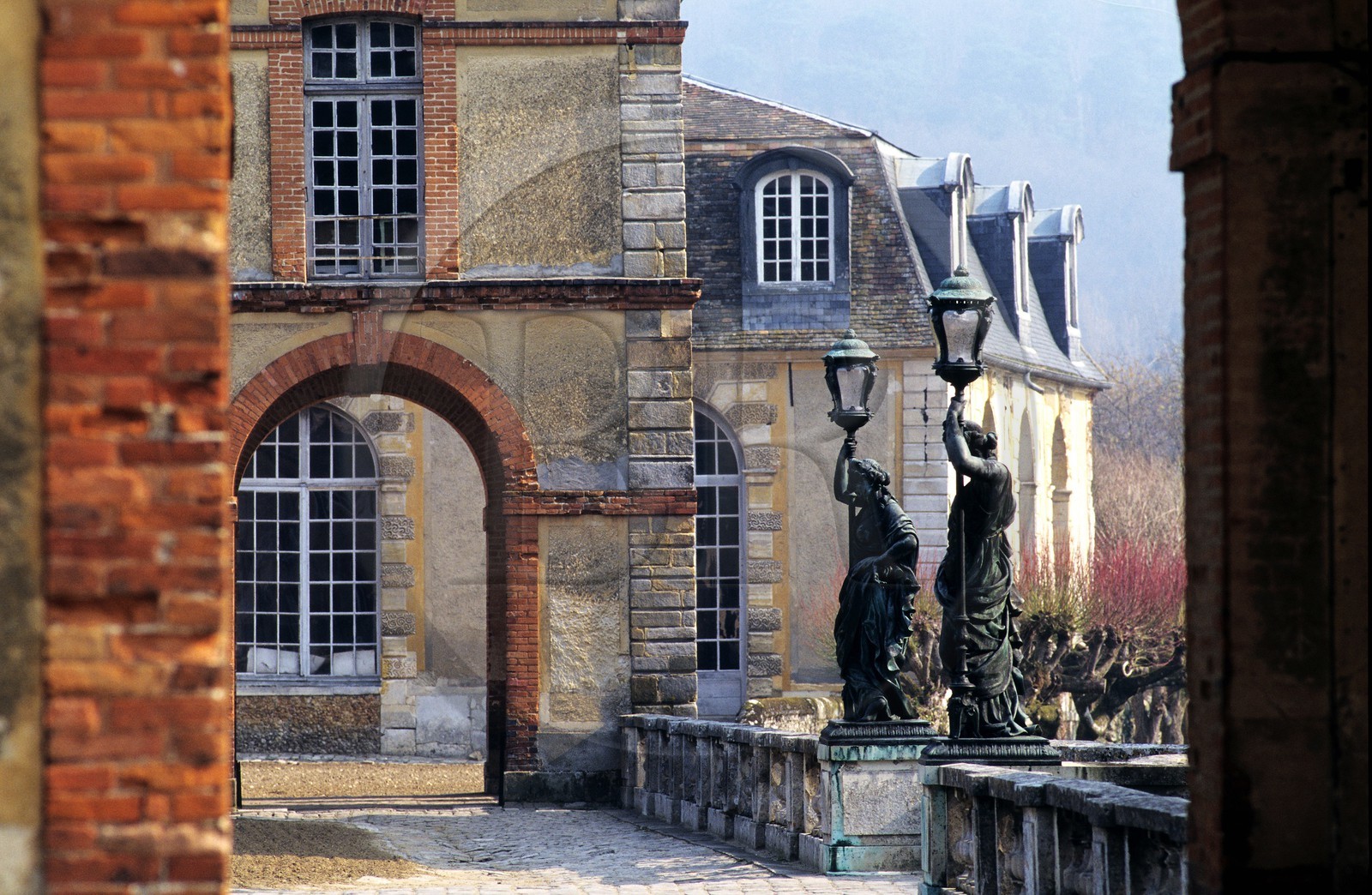 France, Yvelines (78), Arche des Communs du château de Dampierre