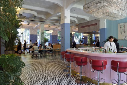 Géorgie, Tbilissi, Stamba Hotel, Pink Bar