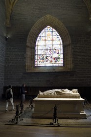 Espagne, Pays-Basque, Navarre, Roncevaux, étape du chemin de Saint-Jacques de Compostelle, Collégiale royale de Roncevaux, chapelle funéraire San Agustín dans l'ancienne salle capitulaire gothique du XIVème siècle, gisant du roi Sanche VII de Navarre dit le Fort
