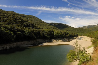 France, Hérault (34), les Gorges de l'Hérault entre Saint-Martin-de-Londres et Saint-Guilhem-le-Désert