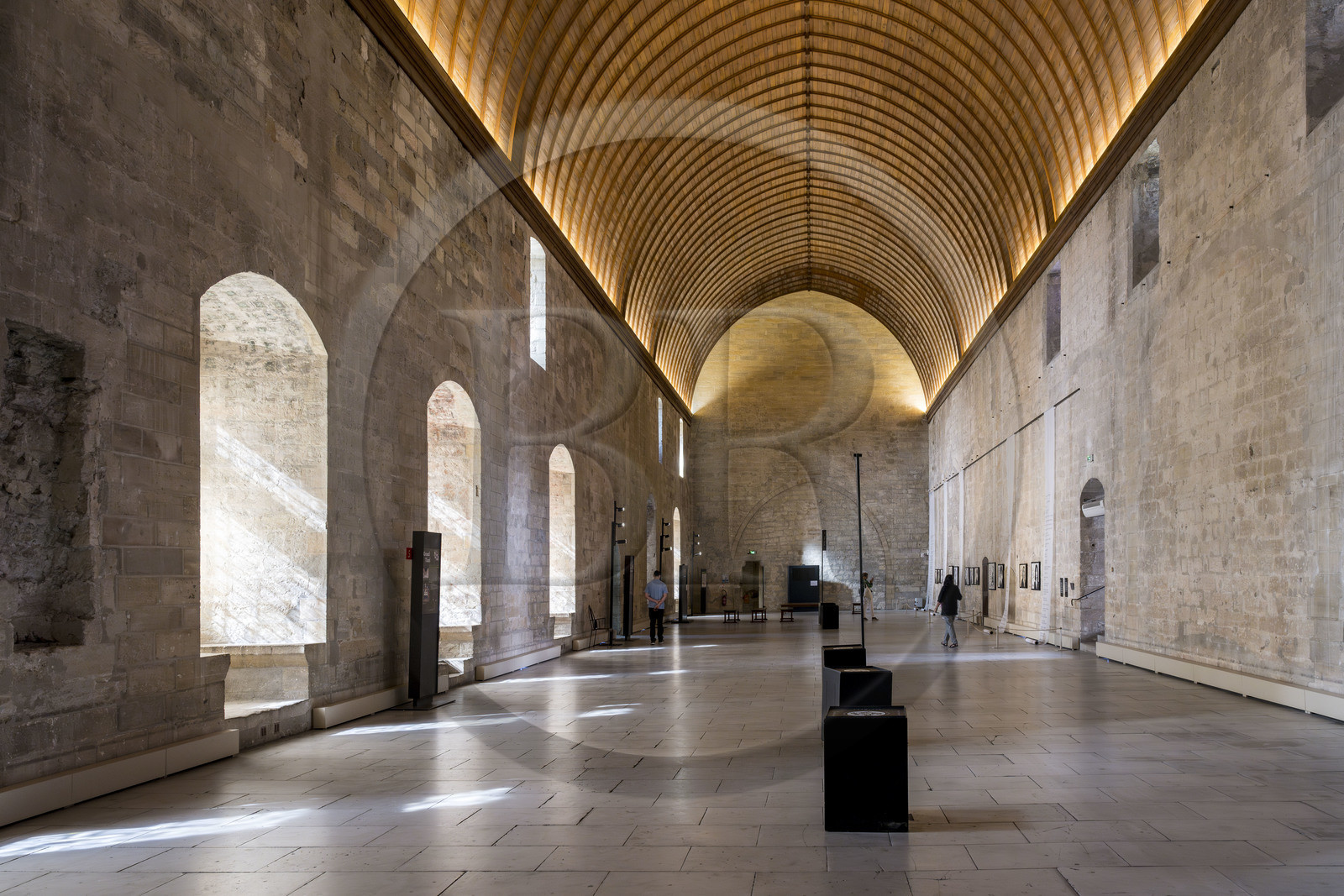 France, Vaucluse (84), Avignon, Palais des Papes classé Patrimoine mondial de l'UNESCO, le Grand Tinel, l'ancien grand réfectoire ou salle des festins