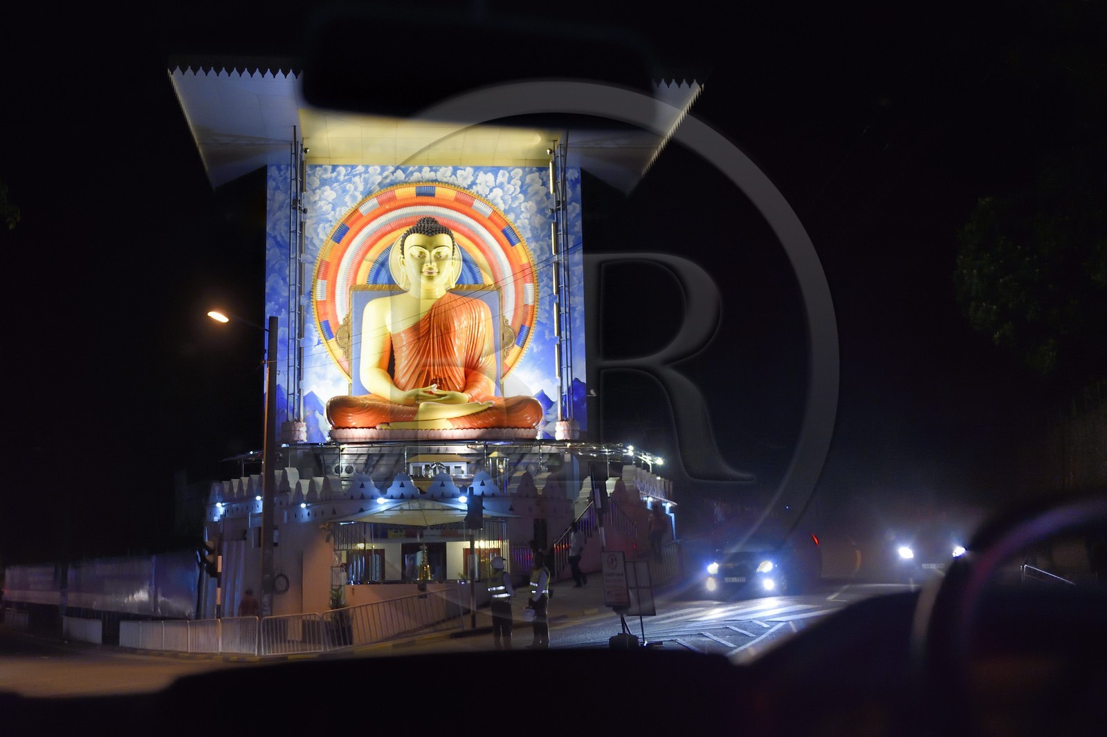 Sri Lanka, province du centre, Kandy, Bouddha assis