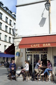 France, Paris (75), terrasse du Café bar restaurant le Saint-Gervais rue vieille du temple