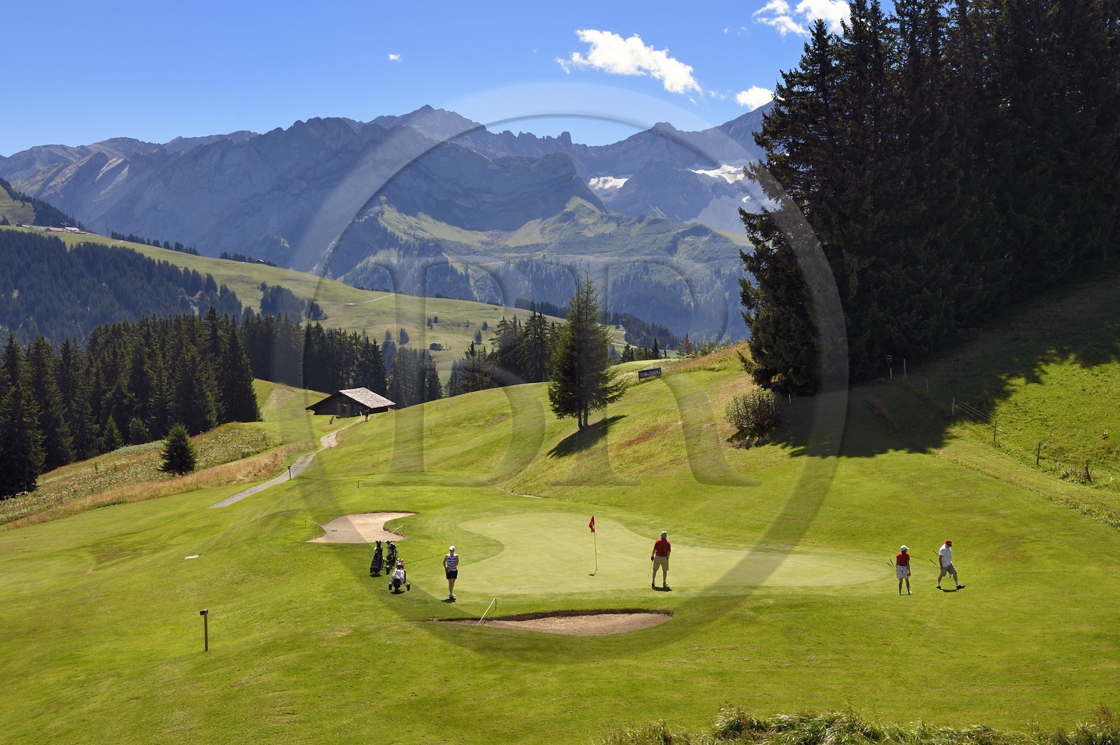 Suisse, canton de Vaud, Villars-sur-Ollon, le golf de 18 trous au Plan du Four