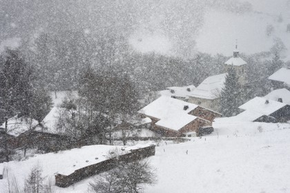 France, Haute Savoie, Les Carroz d'Araches ski resort, Araches la Frasse village