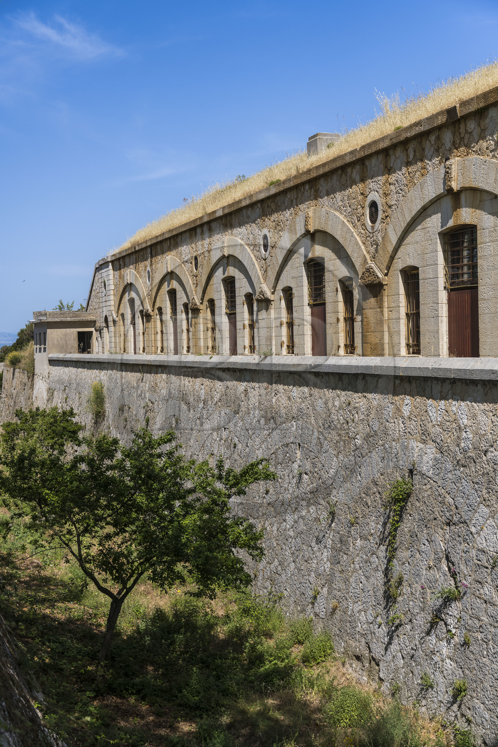 France, Alpes-Maritimes (06), Eze, Fort de la Revère dans le Parc forestier de la Grande Corniche et construit entre 1882 et 1885