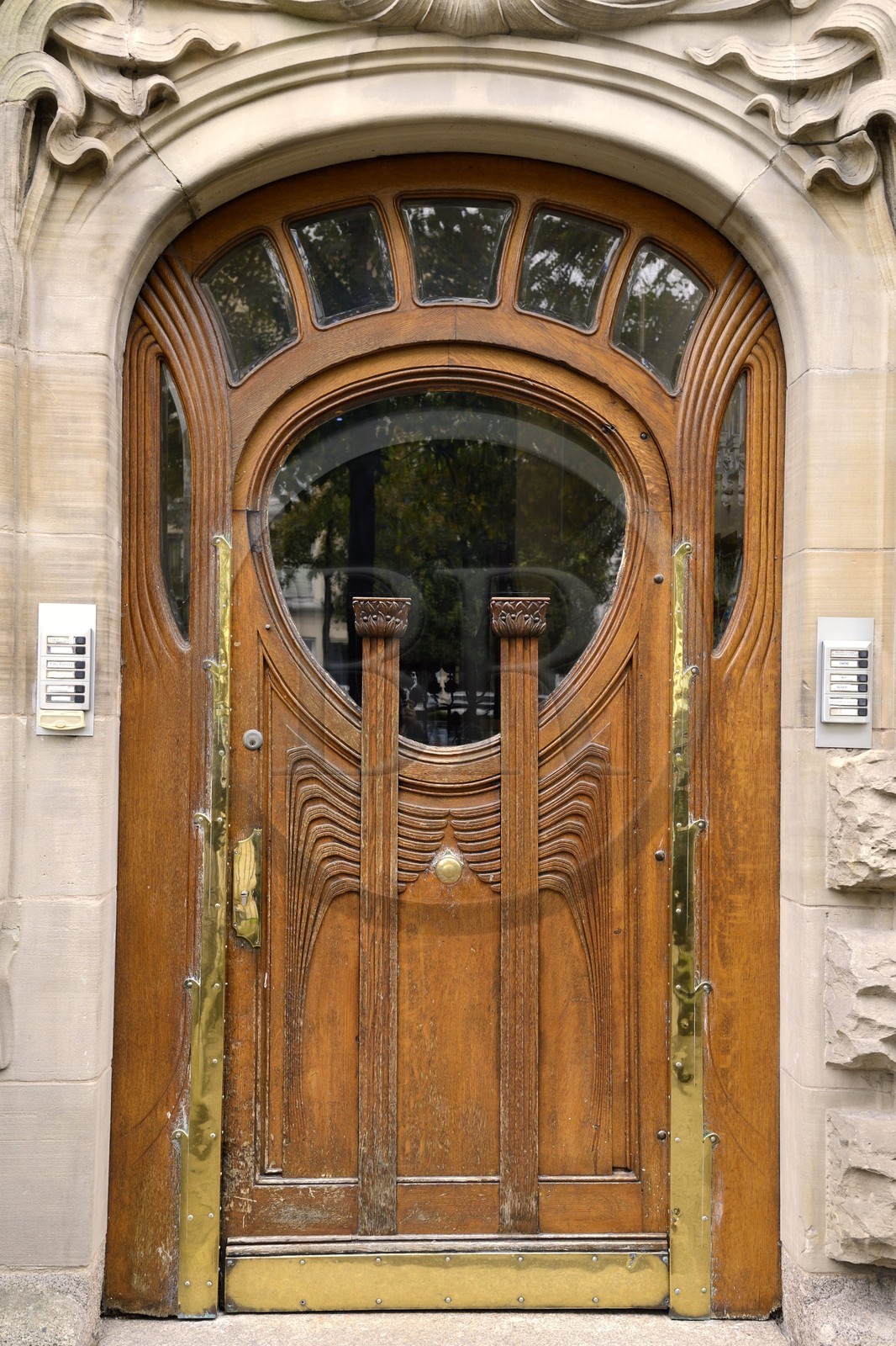 France, Bas-Rhin (67), Strasbourg, quartier de la Neustadt datant de la periode allemande, immeuble Jugendstil au 56 allée de la Robertsau