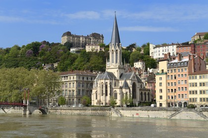 France, Rhone, Lyon, historical site listed as World Heritage by UNESCO, Vieux Lyon (Old Town), Paul Couturier footbridge also called Saint Georges and the Saint Georges church