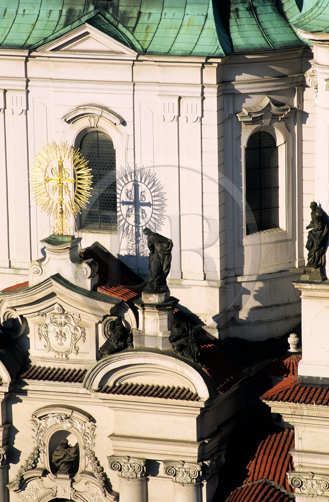 République Tchèque, Prague, Staré Mesto, l' église Saint Nicolas (la petite) 1732-1735, architecture baroque de Dientzenhofer